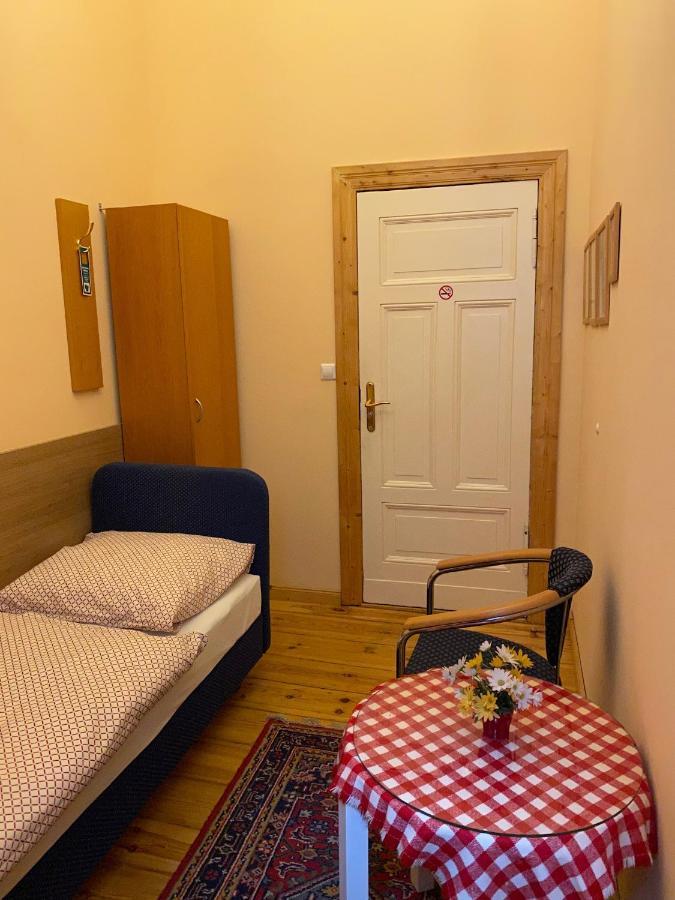 Hotel Gunia Berlijn Buitenkant foto