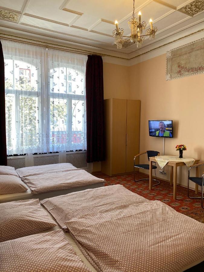 Hotel Gunia Berlijn Buitenkant foto